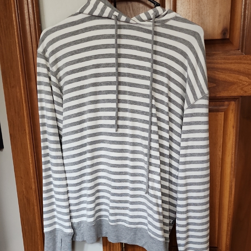 Vimmia Heather Gray and White Striped Top